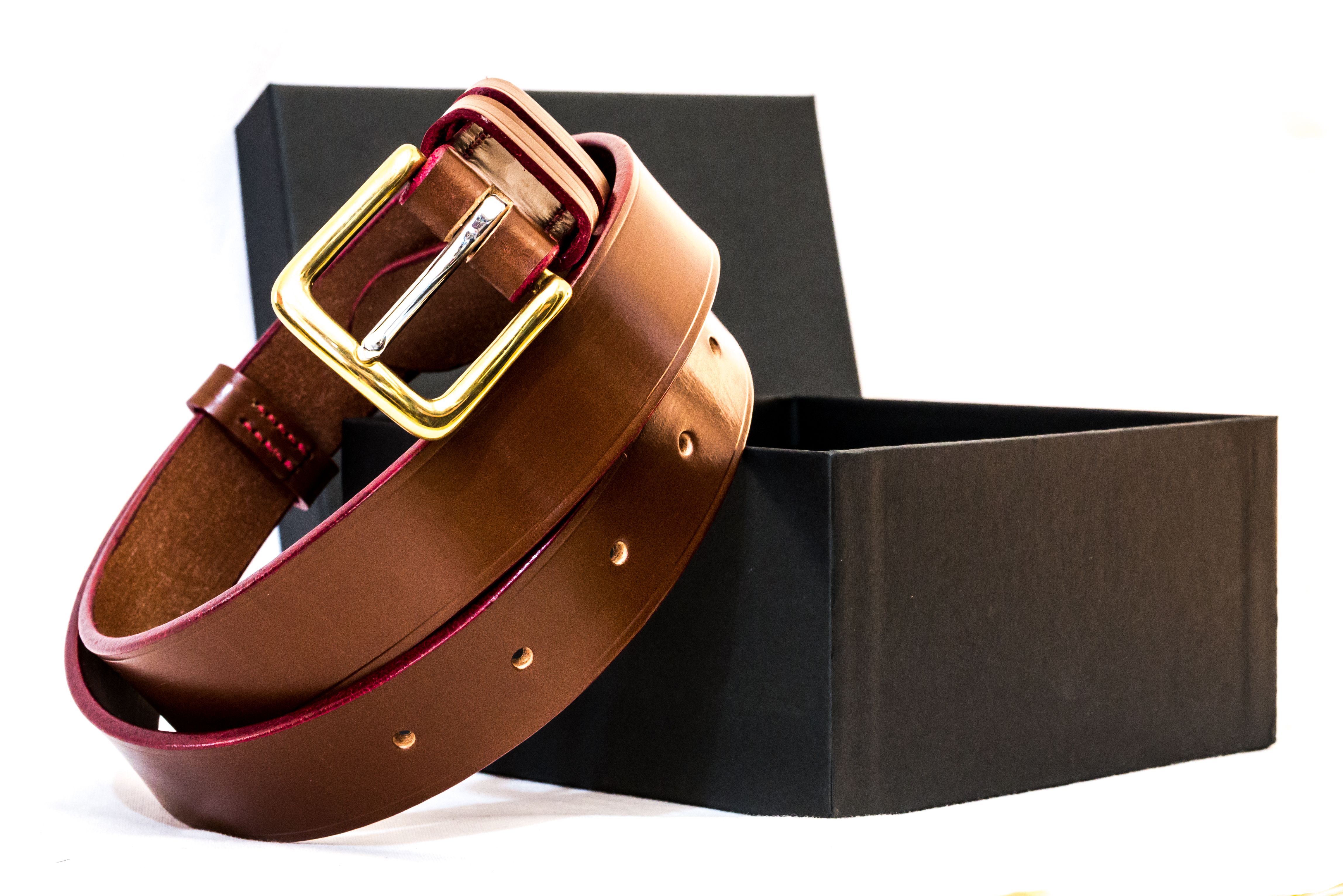 Autumn: Classic Belt in Conker and Red